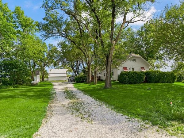 1945 N 900th Road, Eudora, KS 66025