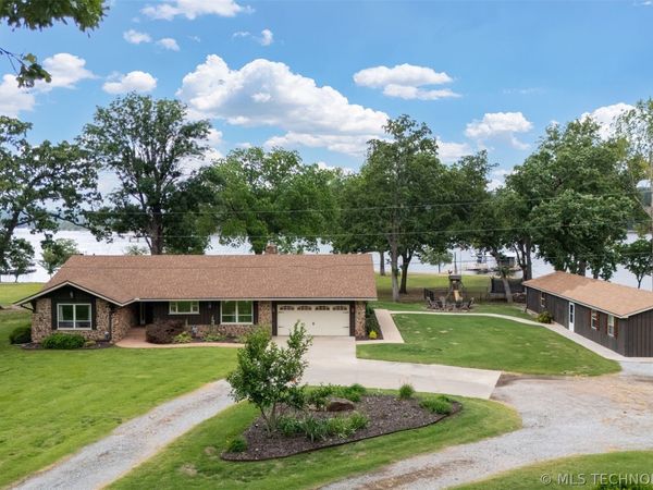 25815 S Horsecreek Drive , Afton, OK 74331