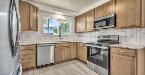 545 Smithridge Park, Reno, NV 89502 Photo