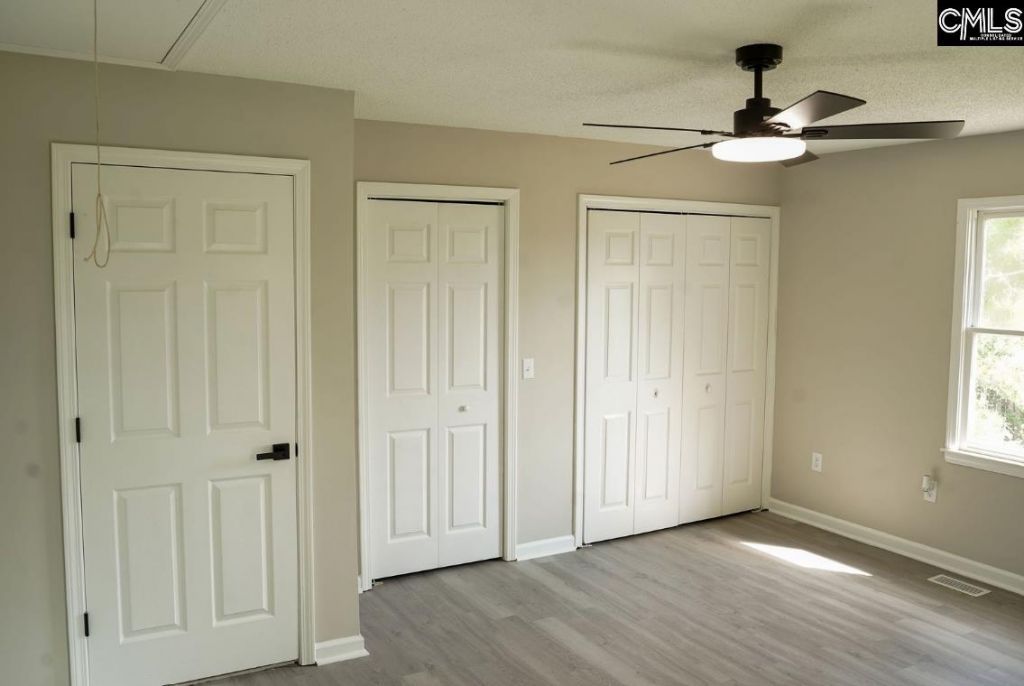 1909 Faraway Drive Photo 16