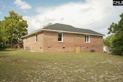1909 Faraway Drive photo 4