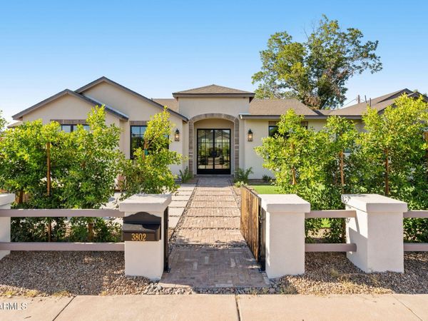 3802 E CAMPBELL Avenue, Phoenix, AZ 85018