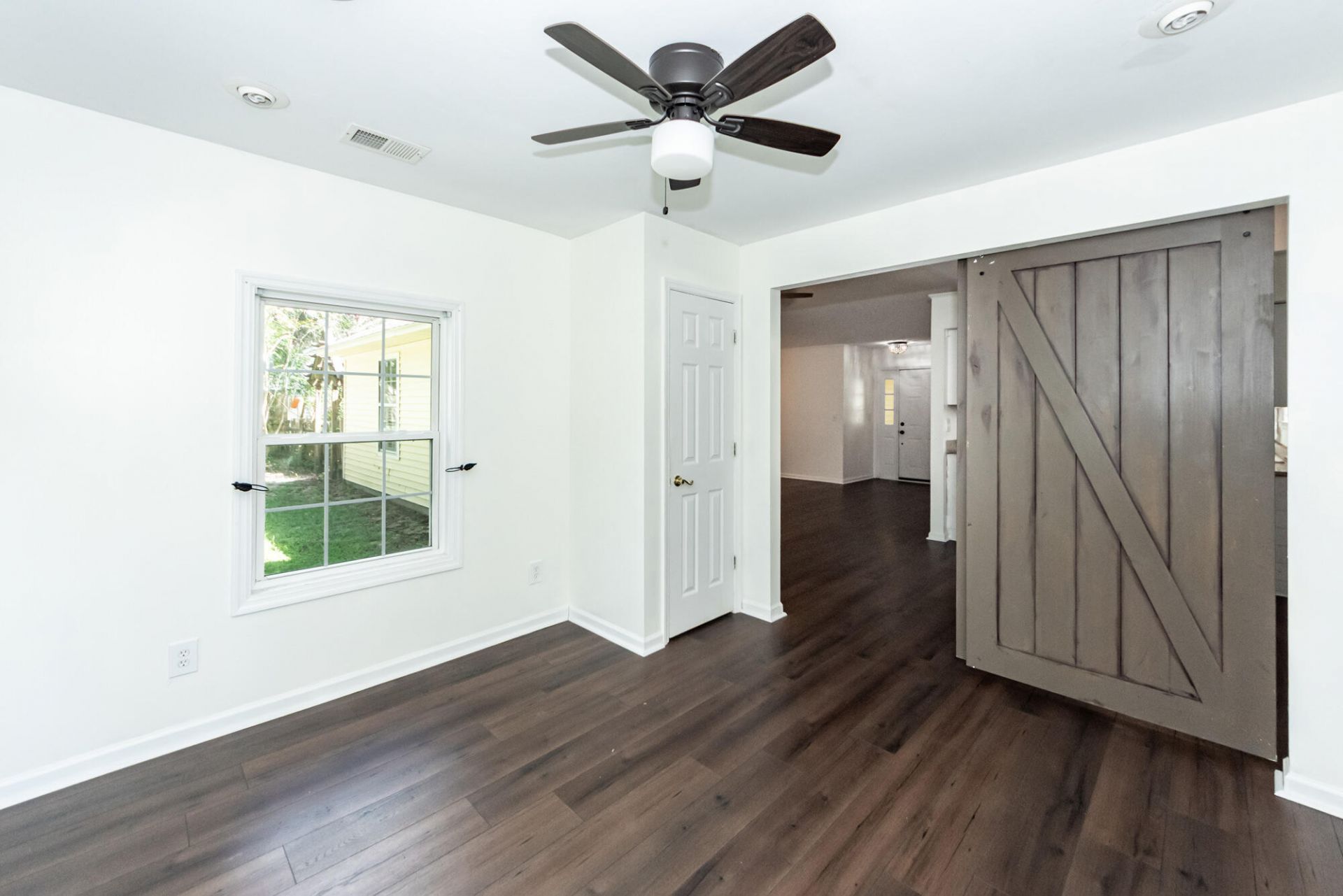 110 Ruston Place Photo 21