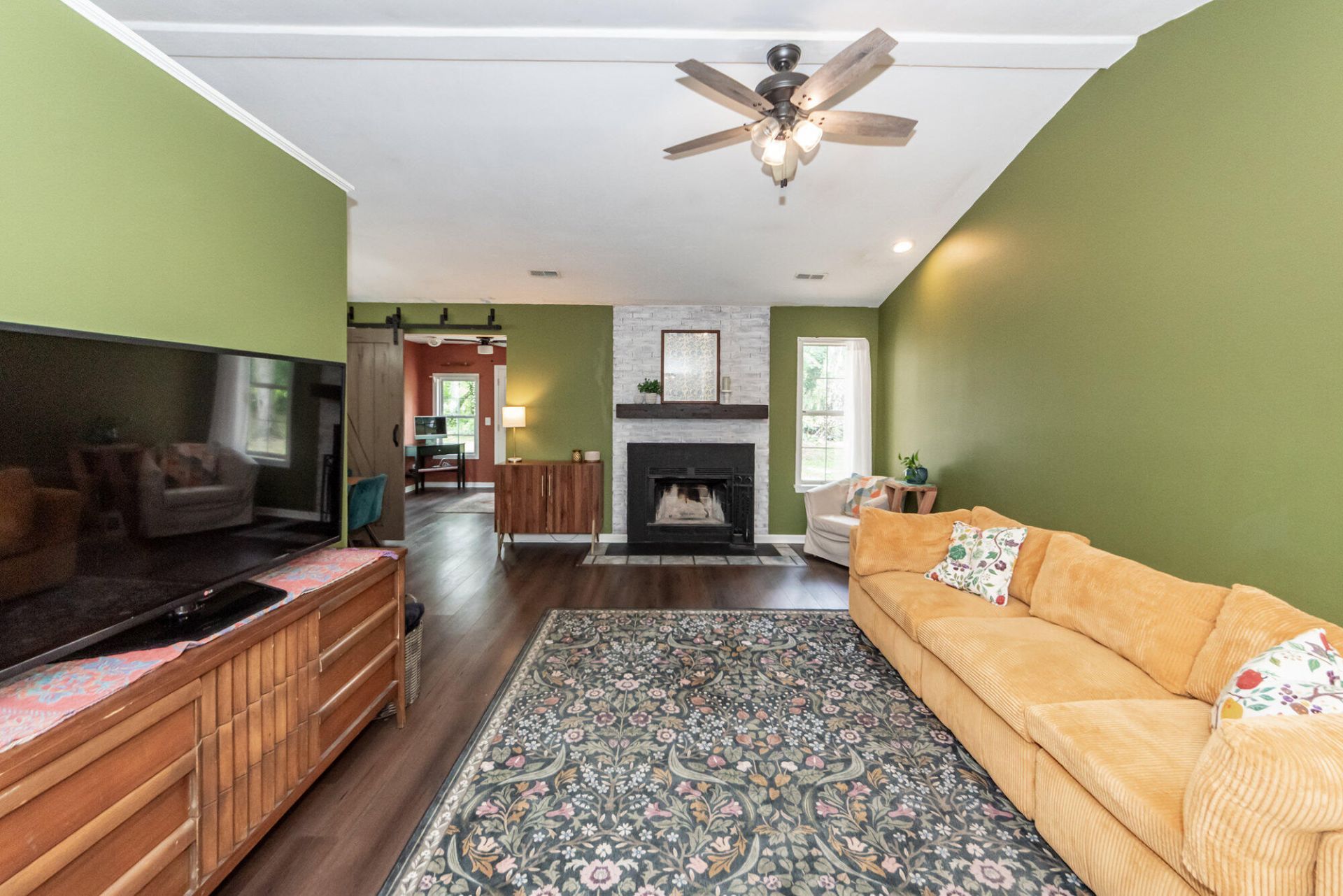 110 Ruston Place Photo 6