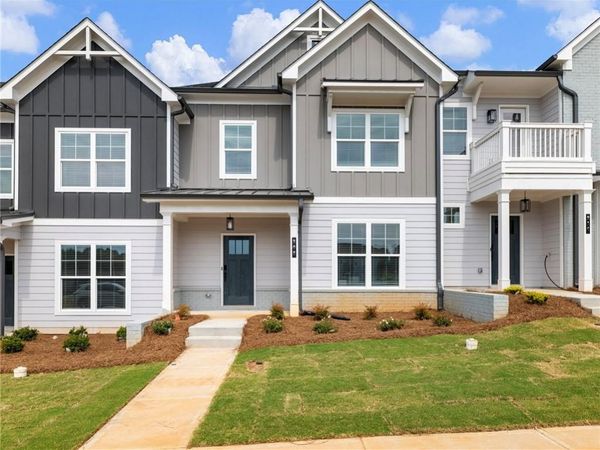 208 Grand Highlands Court , Winder, GA 30680