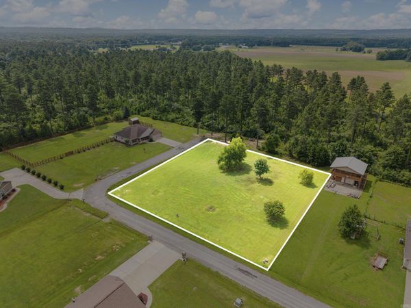 112 Crystal Valley Road , Searcy, AR 72143