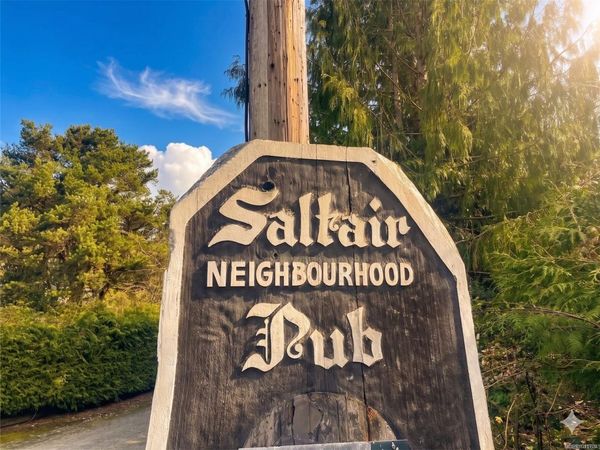10519 Knight Rd , Saltair, BC V9G 2A9