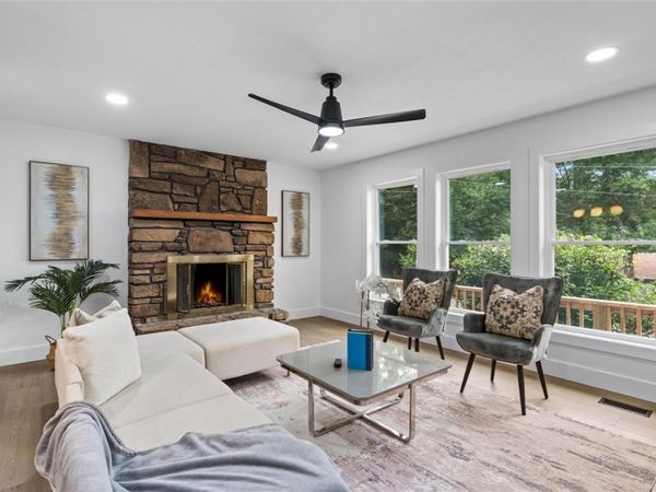 4 Rosedale Lane, Bella Vista, AR 72715