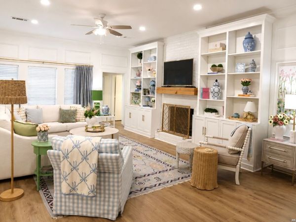 1518 JASMINE CT, College Station, TX 77845