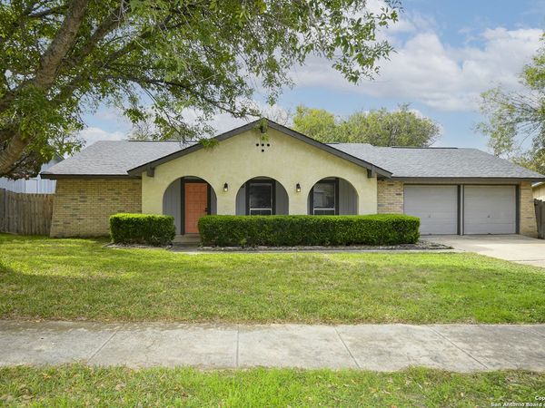 12418 Bret Springs St, San Antonio, TX 78233