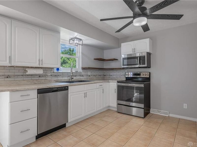 3815 Indian Ripple Road, Beavercreek, OH 45440 Photo 8