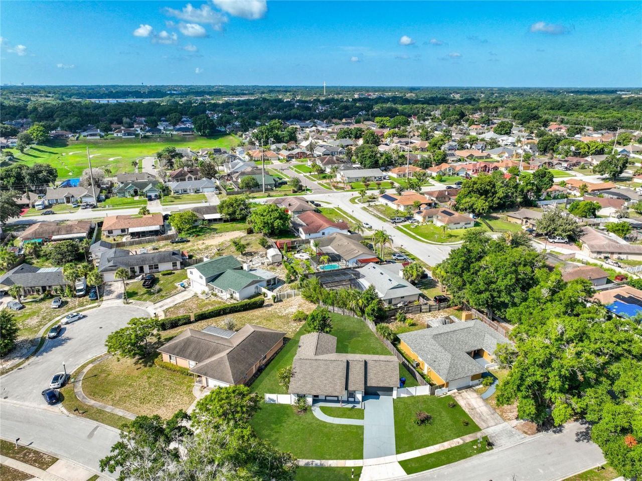 8426 Village Green Rd, Orlando, FL 32818 Photo