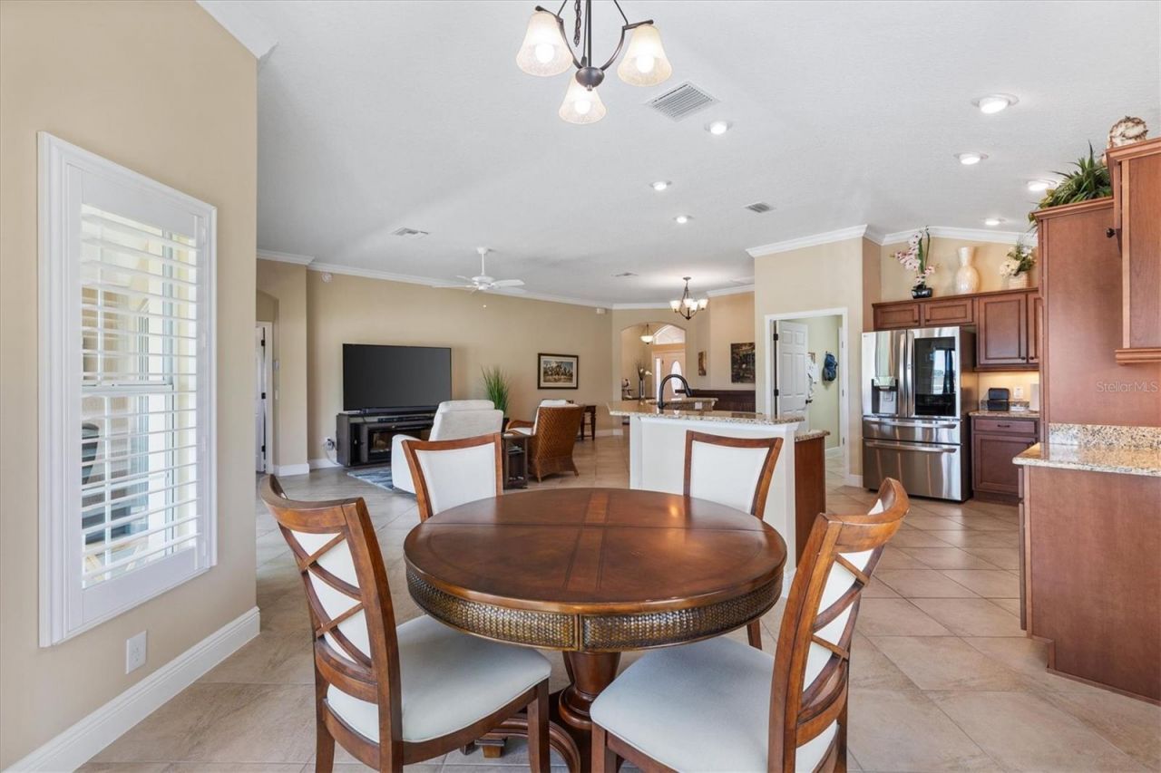 486 Independence Path , The Villages, FL 32163 Photo