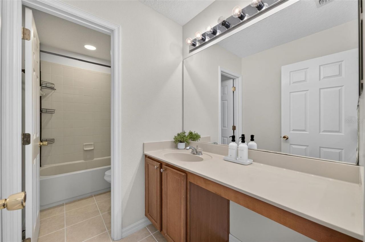 7438 Chelsea Harbour Drive , Orlando, FL 32829 Photo