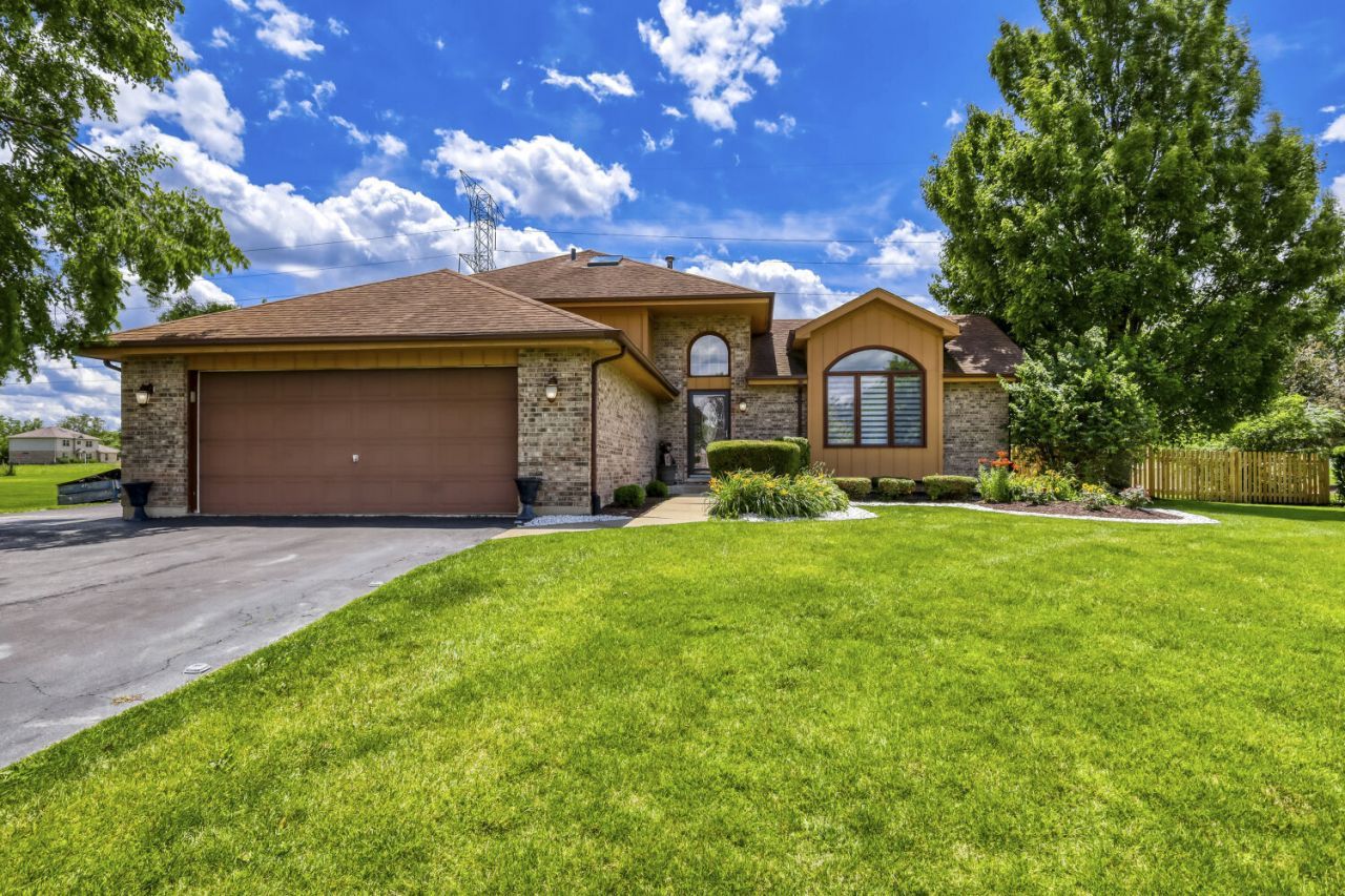 14516 S Casey Lane, Homer Glen, IL 60491 Main Photo
