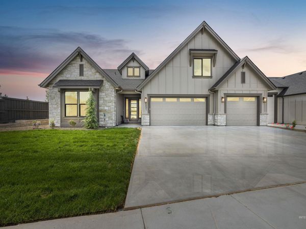 7112 S Cadence Ave, Meridian, ID 83642