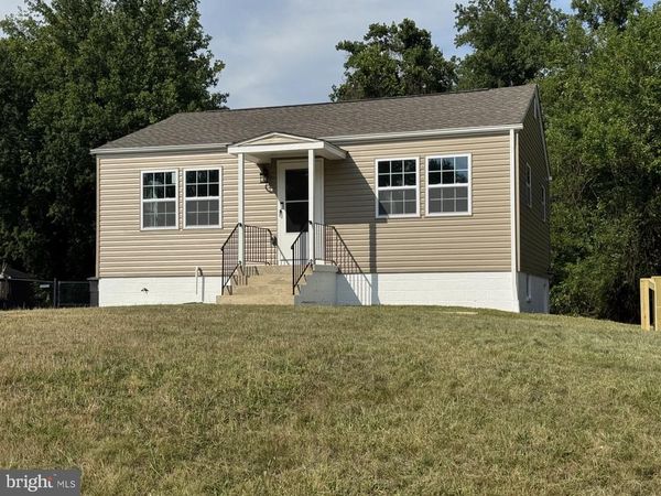 9537 BADGER AVENUE , CLINTON, MD 20735