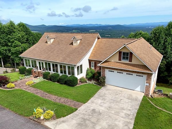 237 Terrace Lane, Blairsville, GA 30512