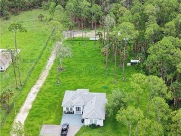 2680 Desoto BLVD S, NAPLES, FL 34117