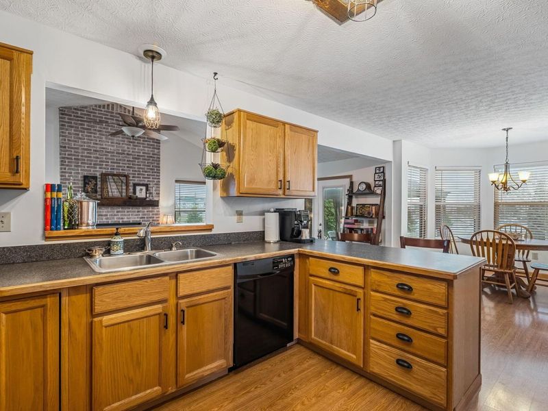 8910 SEDONA Court, Lewis Center, OH 43035 Photo 10