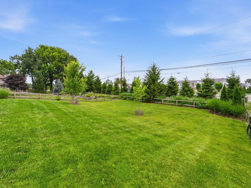 8910 SEDONA Court, Lewis Center, OH 43035 Photo 47