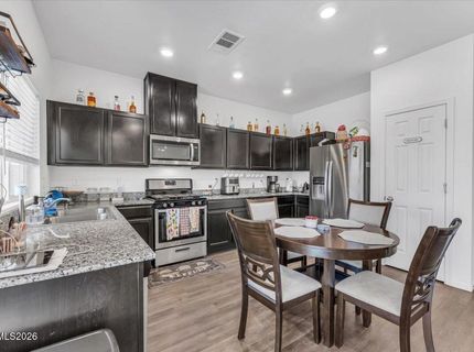 9809 Fishermans Reef Court, Reno, NV 89506 Photo