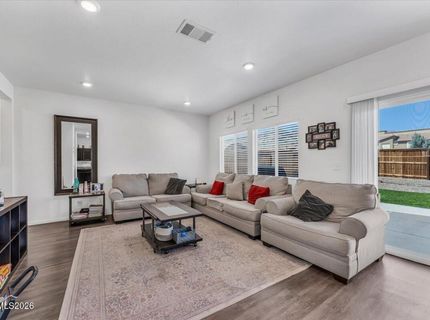 9809 Fishermans Reef Court, Reno, NV 89506 Photo