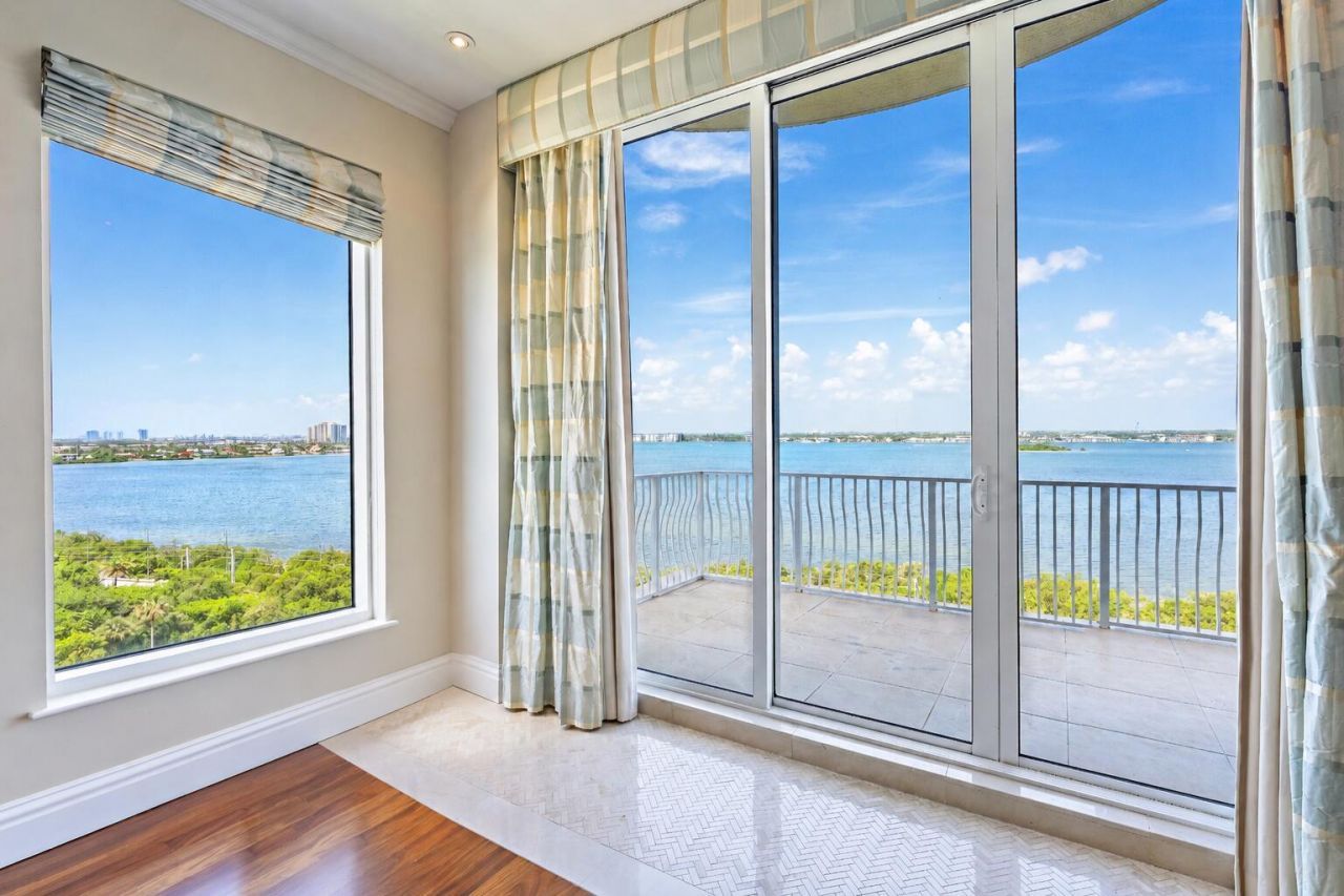 5310 N Ocean Drive, Unit 801 , Singer Island, FL 33404 Photo