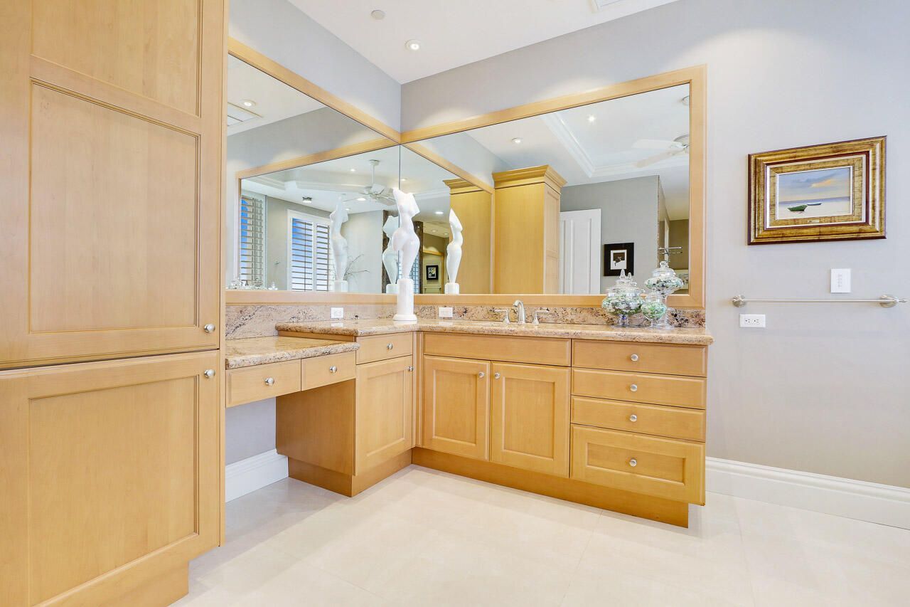 5310 N Ocean Drive, Unit 801 , Singer Island, FL 33404 Photo