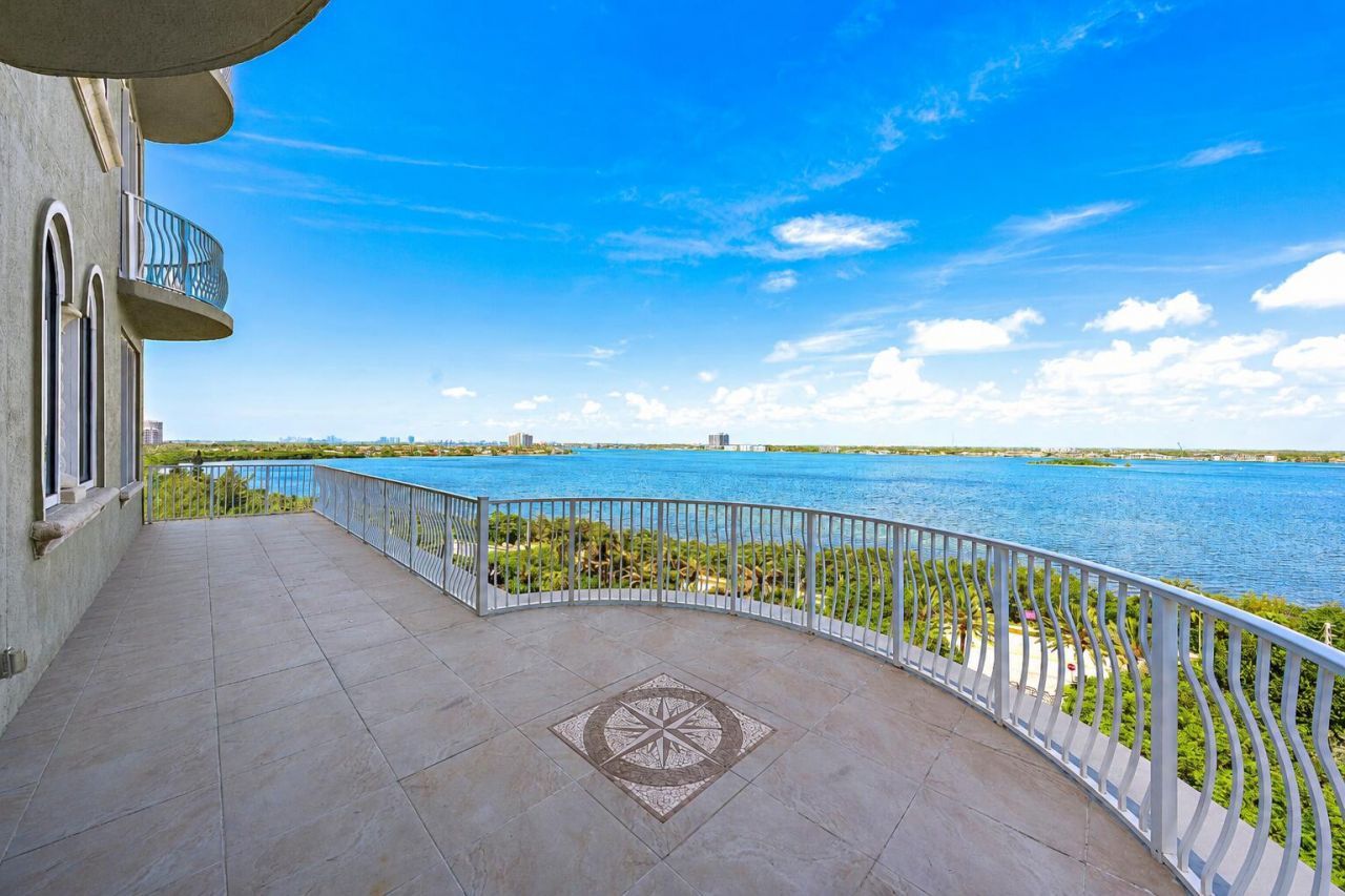 5310 N Ocean Drive, Unit 801 , Singer Island, FL 33404 Photo