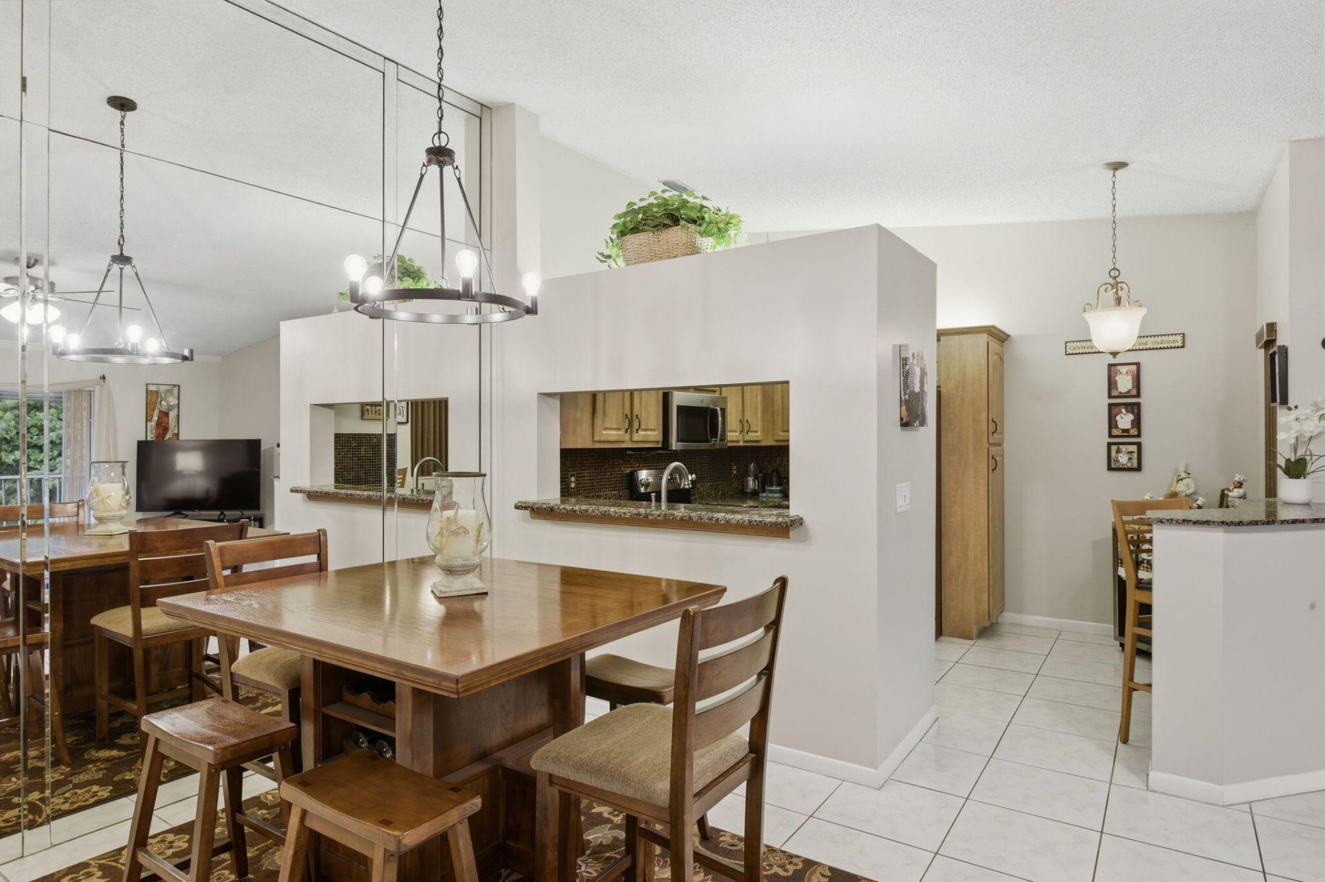 13811 Oneida Drive, Unit F2, Delray Beach, FL 33446 Photo