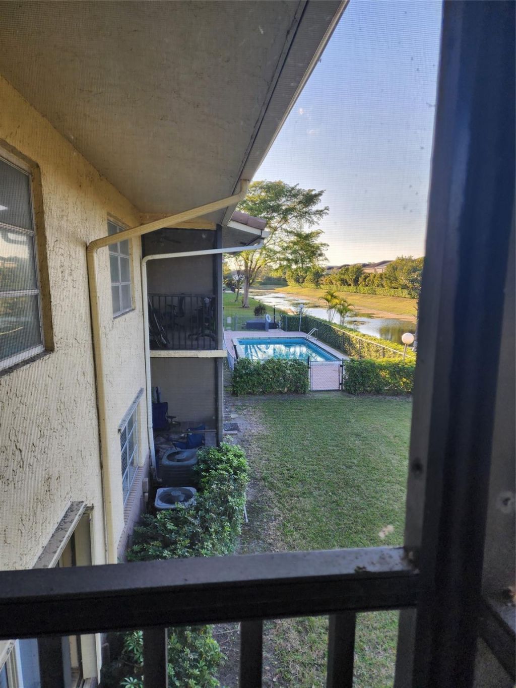 8705 NW 38th Drive, Unit 7b, Coral Springs, FL 33065 Photo