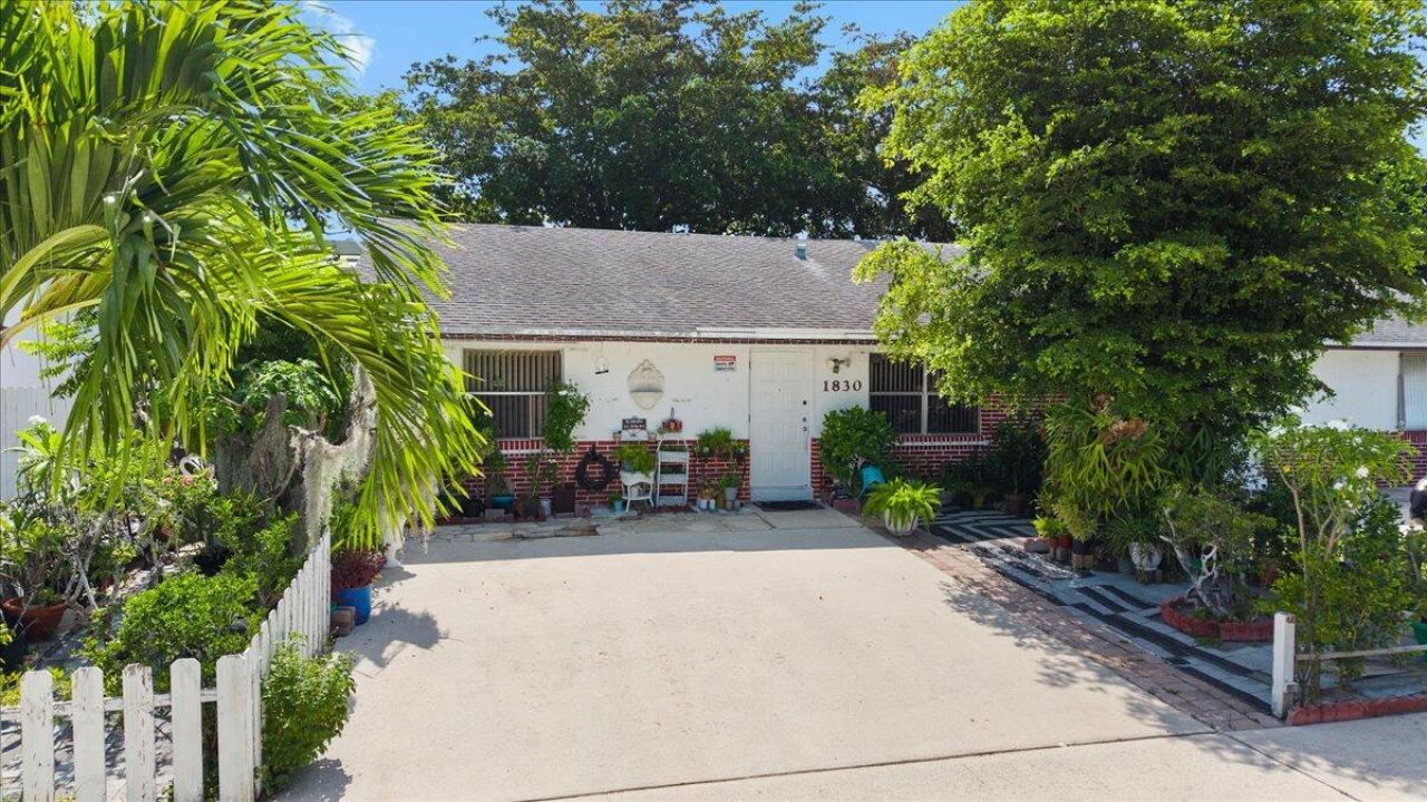 1830 Keenland Circle, West Palm Beach, FL 33415 Photo