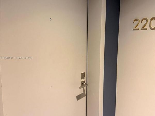 55 SW 9th St , Unit 2208, Miami, FL 33130