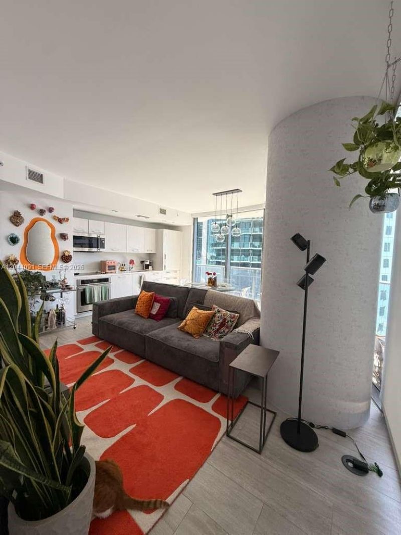 55 SW 9th St , Unit 2208, Miami, FL 33130 Photo