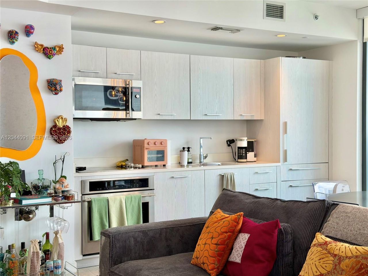 55 SW 9th St , Unit 2208, Miami, FL 33130 Photo