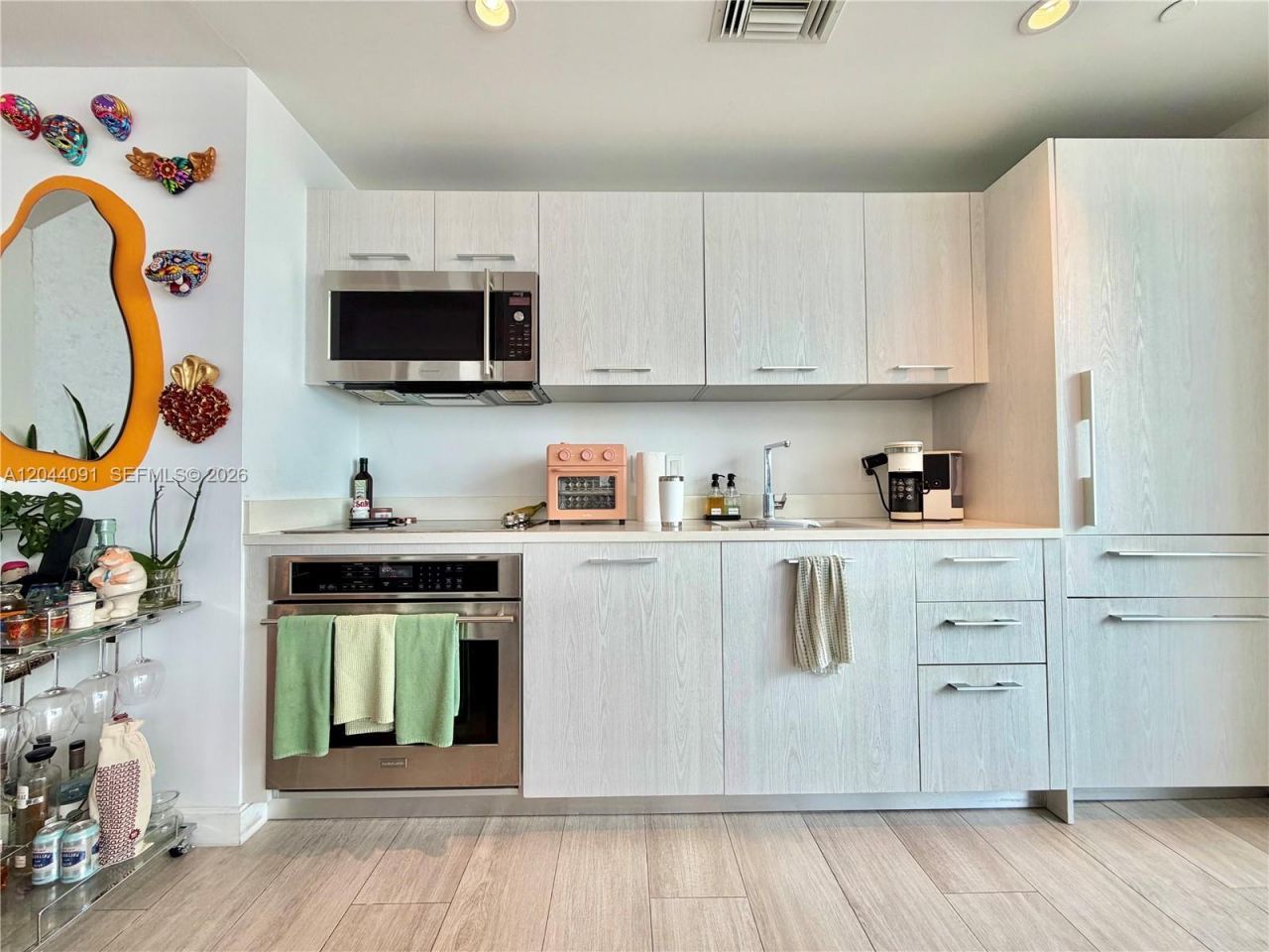 55 SW 9th St , Unit 2208, Miami, FL 33130 Photo