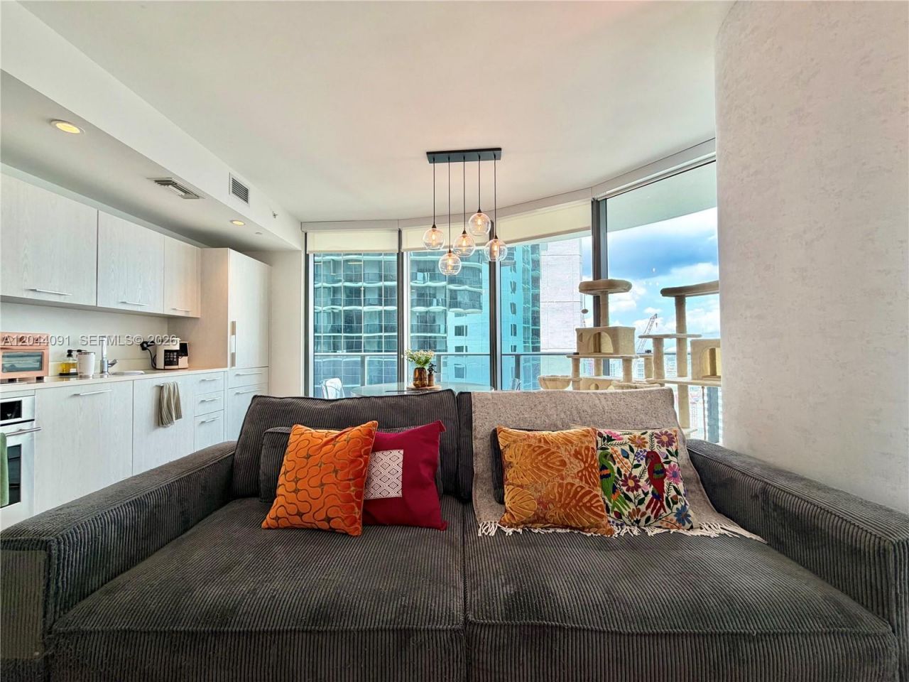 55 SW 9th St , Unit 2208, Miami, FL 33130 Photo