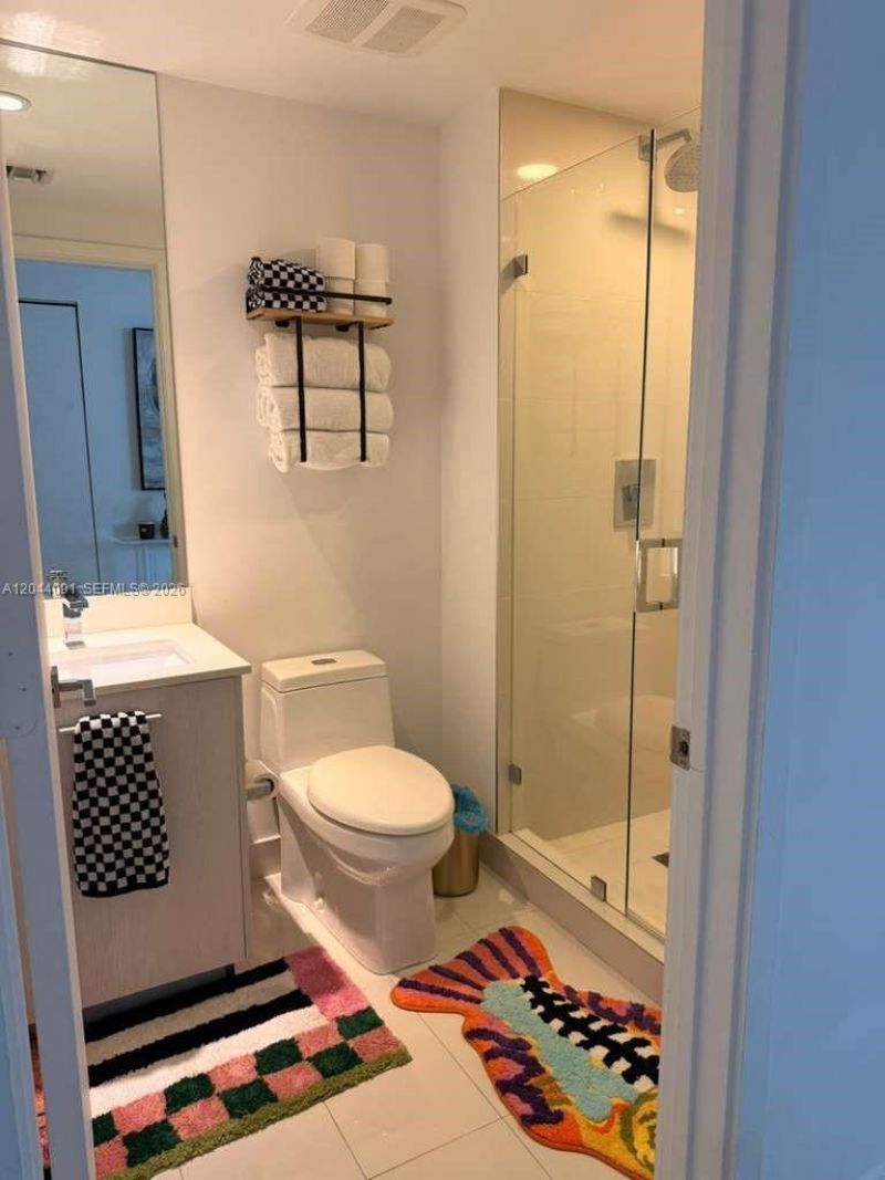 55 SW 9th St , Unit 2208, Miami, FL 33130 Photo