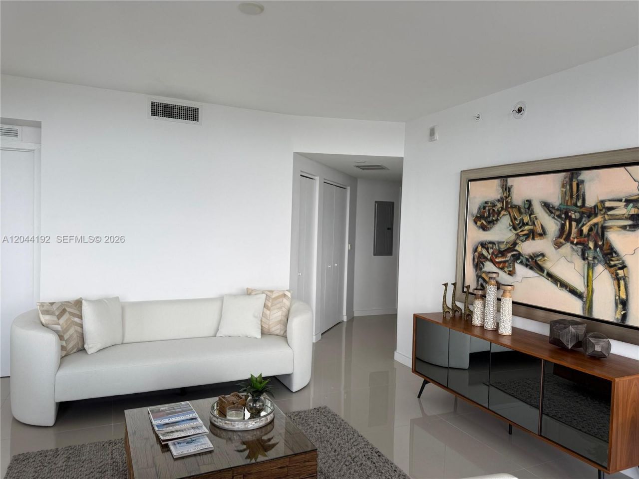 488 NE 18th St , Unit 2701, Miami, FL 33132 Photo