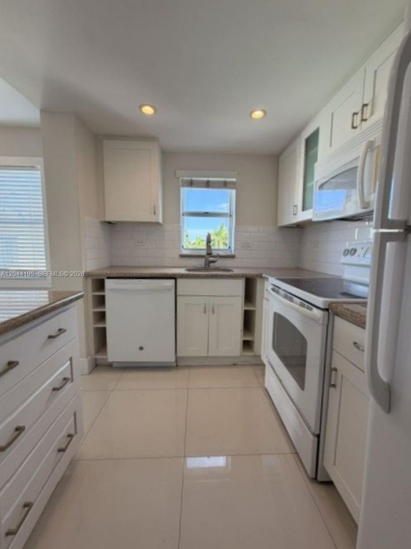 4141 Nautilus Dr , Unit 4J, Miami Beach, FL 33140 Photo