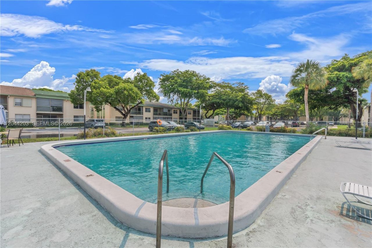 4161 NW 90th Ave, Unit 206, Coral Springs, FL 33065 Photo