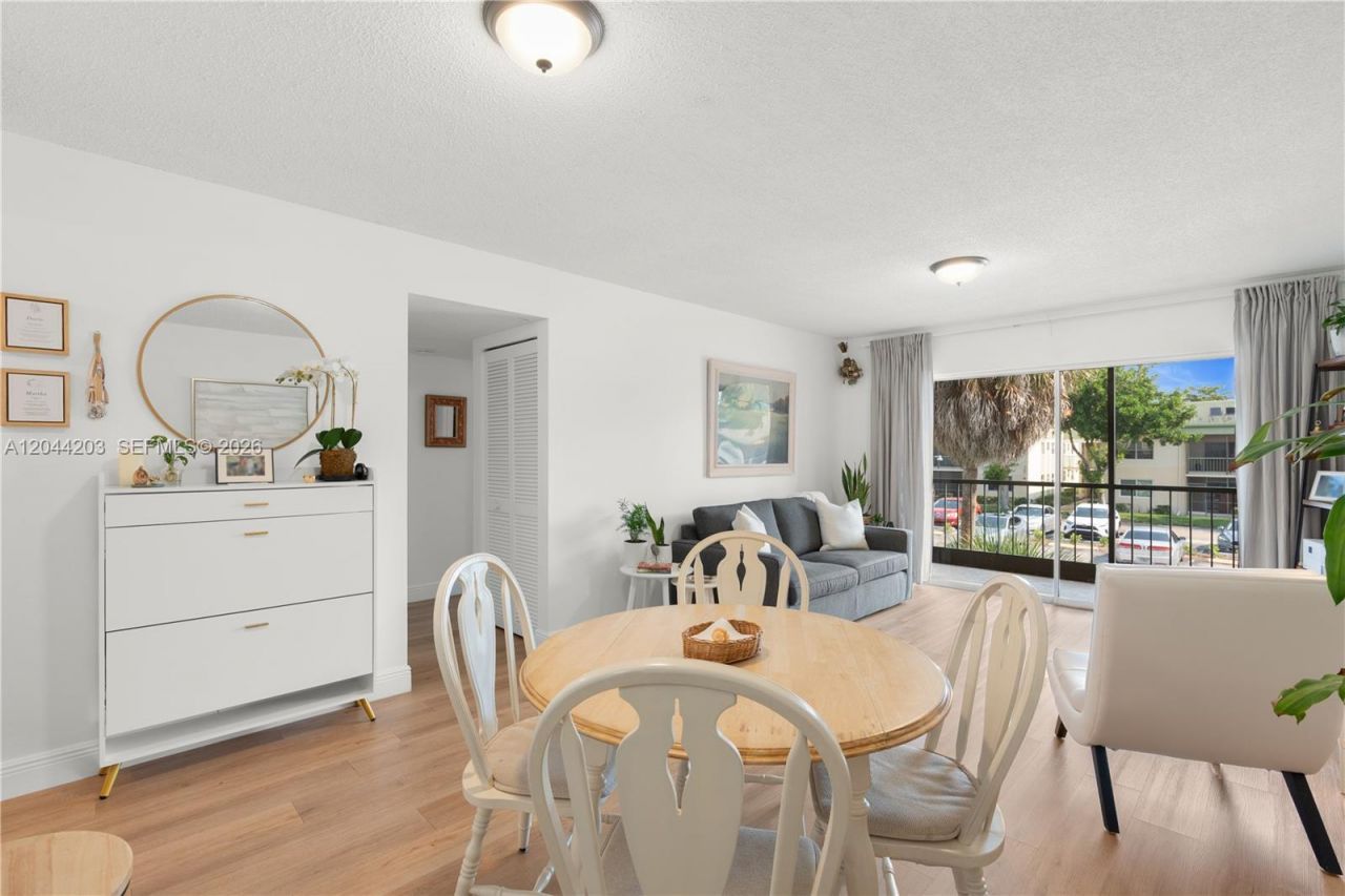 4161 NW 90th Ave, Unit 206, Coral Springs, FL 33065 Photo