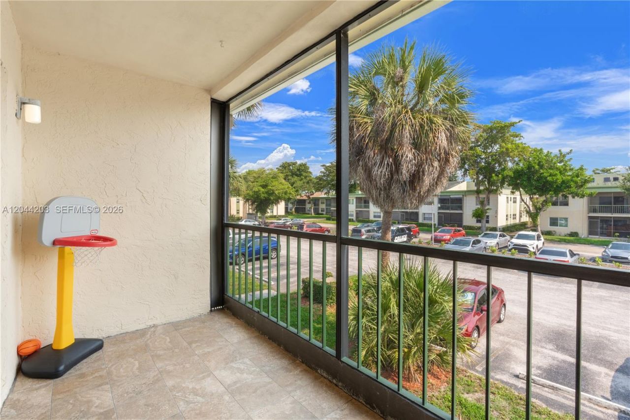 4161 NW 90th Ave, Unit 206, Coral Springs, FL 33065 Photo