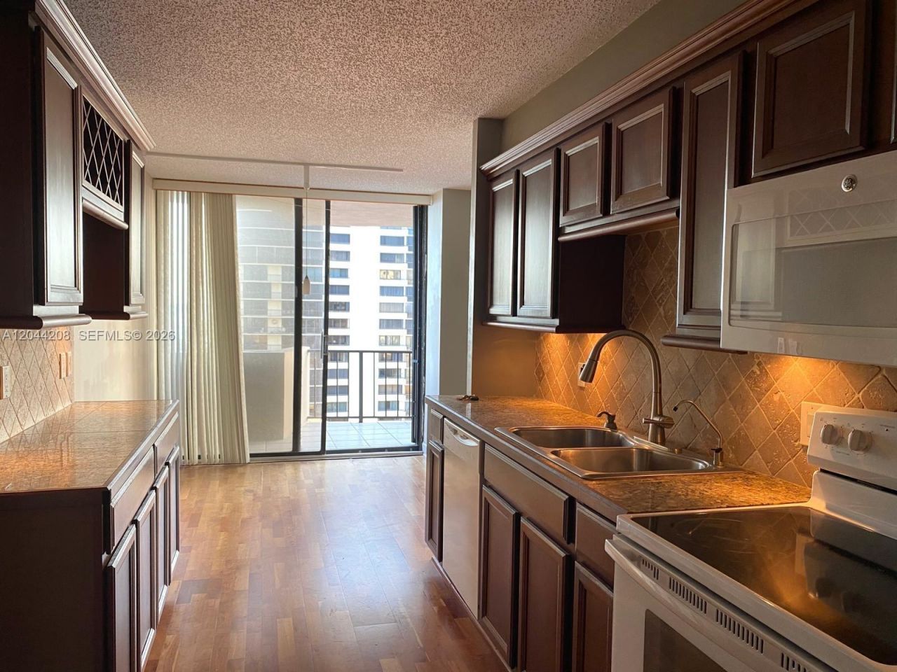 4200 N Ocean Dr , Unit 1-1103, Riviera Beach, FL 33404 Photo