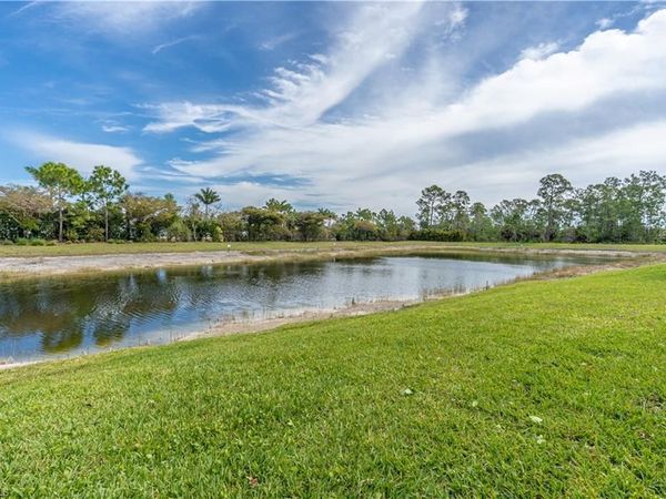 3549 Canopy CIR, NAPLES, FL 34120