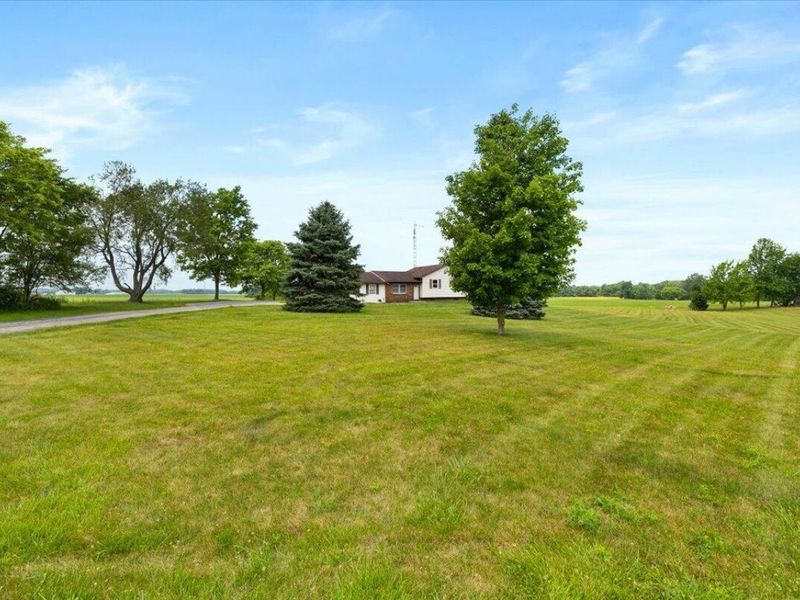 10657 County Road 5, Belle Center, OH 43310 Photo 4