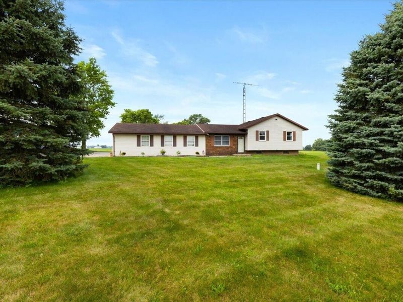 10657 County Road 5, Belle Center, OH 43310 Photo 5