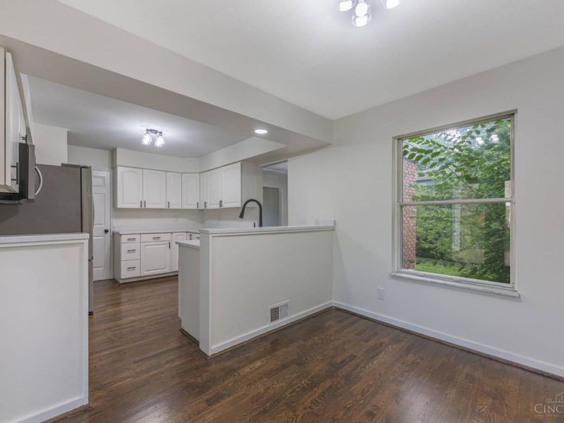 6748 Apache Way, West Chester, OH 45069 Photo 12