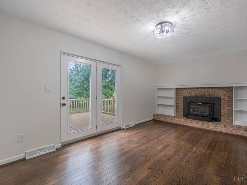 6748 Apache Way, West Chester, OH 45069 Photo 14